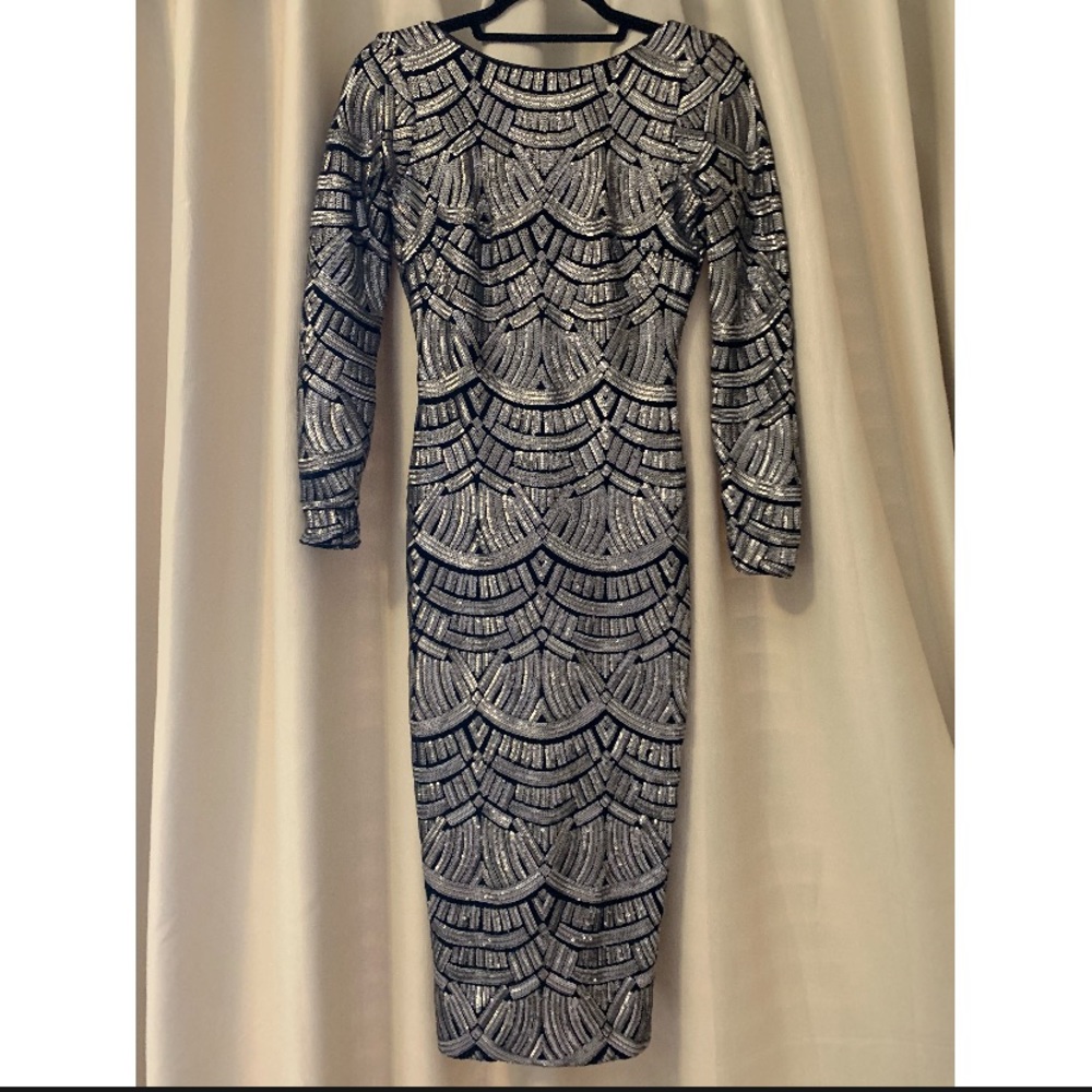 Dress the population size small sequin dress